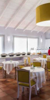 Lady Anna Hotel