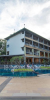 Peach Hill Resort