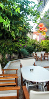 CAPTAIN GEORGIO APARTMENTS