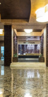 Kriss Hotel 