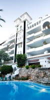 Monarque Sultan Aparthotel