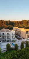 Ekati Mare Boutique Resort
