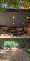 Belmondo Suites