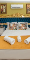 ATLANTIS ROYAL HOTEL