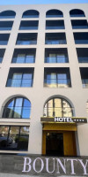 Bounty Hotel