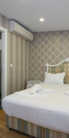 MOSS SUITES HOTEL