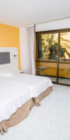 Amic Miraflores