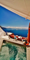 Chroma Suites Santorini