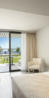 Lichnos Beach Hotel  Suites