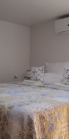 COZY EN-SUITE RM ON DUMANICA