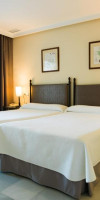 Monarque Sultan Aparthotel