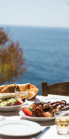 ST CONSTANTIN  VILLAGE HOTEL & SUITES