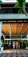 Monarque Sultan Aparthotel