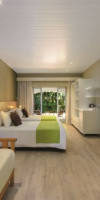 Mauricia Beachcomber Resort & Spa