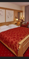 Central Fira Suites