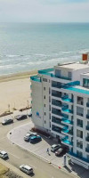 WAVE 3 PROMENADA APARTMENTS.