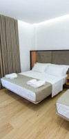 KEVIN#039;S APARTHOTEL