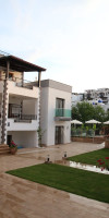 ORYA APART