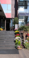 City Hotel