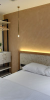 21 ROOMS HOTEL