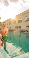 Hotel Queen Vera Mamaia