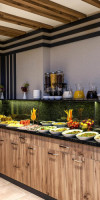 CrystaL Villas & Suites