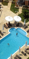 Avantis Suites Hotel 