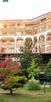 Estreya Palace