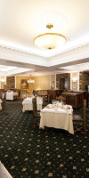 Grand Hotel London