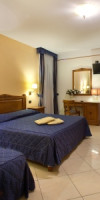 ULISSE DELUXE HOSTEL