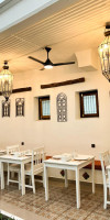 Zanzi House