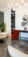 THE CHIC MINIMALIST - APARTMENT