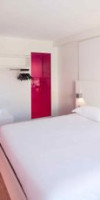 IBIS STYLES MENTON CENTRE