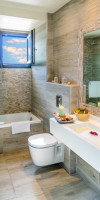 Notos Deluxe Suites