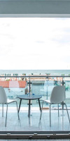 WAVE 1 PROMENADA  APARTMENTS.