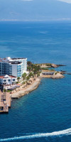 Le Bleu Hotel