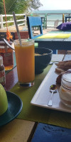 La Base Bamp;B