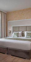 MARINA SANDS BIJOU BOUTIQUE - EXCELLENT CHOICE FOR TRAVELERS VI