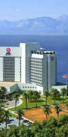 AKRA V HOTEL