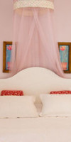 ISABELLA COUNTRY HOUSE