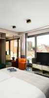 Emerald amp; Suites