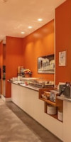 Hotel White