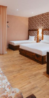 Ledina Hotel