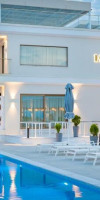 Laguna Resort