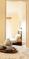 RAZIS APARTMENTS