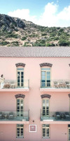 Avra Apartments Kolymbari Harbour