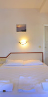 MYKONUT BOUTIQUE SUITES