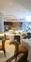 LUXURY APART CUBIS
