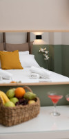 HOTEL TIER