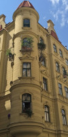 7th Heaven Vienna Center Apartments